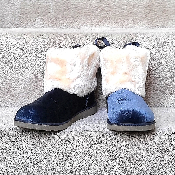 Blue Fur Bootie - Picture 4 of 7
